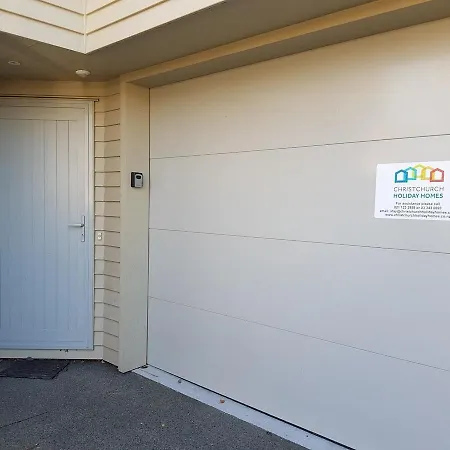 Regents 94A - Christchurch Holiday Homes Exterior photo