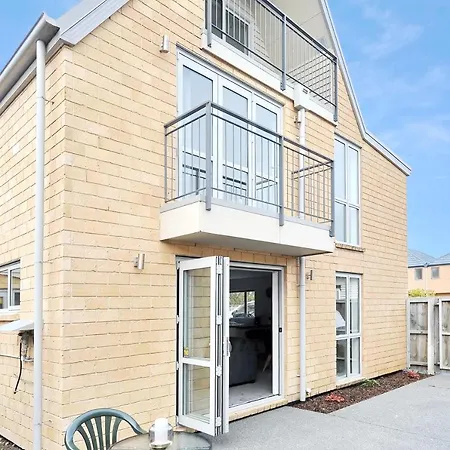 Regents 94A - Christchurch Holiday Homes Exterior photo
